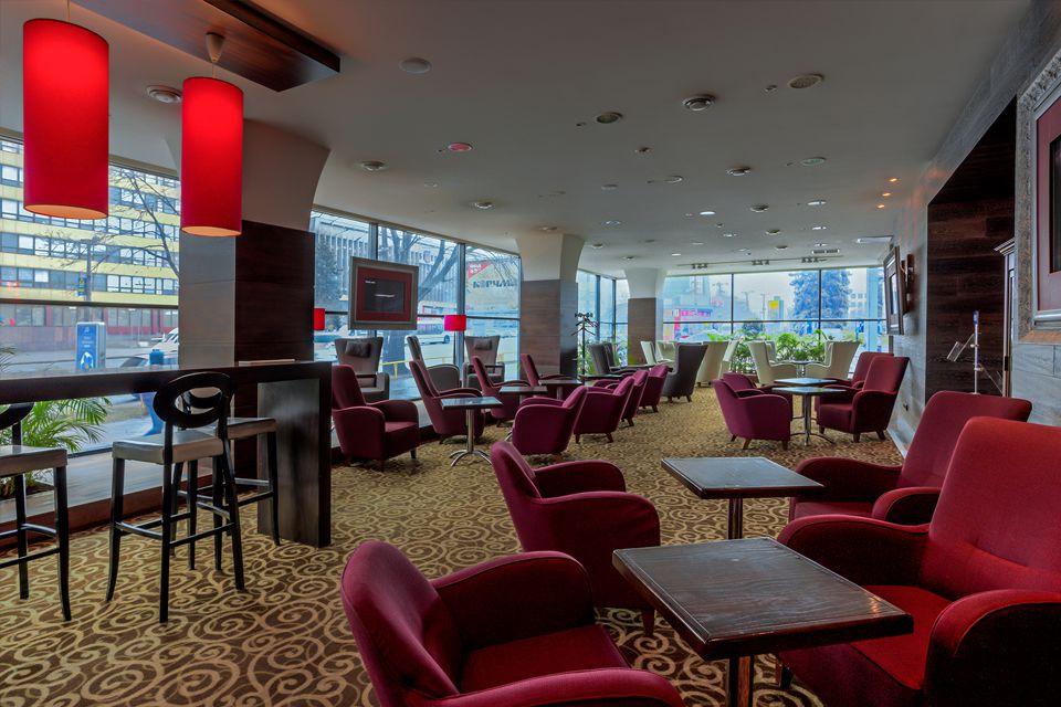 Intourist Hotel Zaporizhia Exterior photo